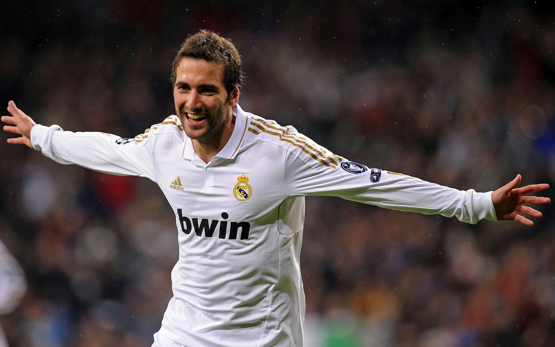 开云中国-_中国运动员海外巡演：友谊与荣誉的交流_，中国运动员去外国比赛